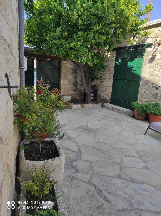 Andrianna'S Cottage Pano Akourdalia Exterior photo